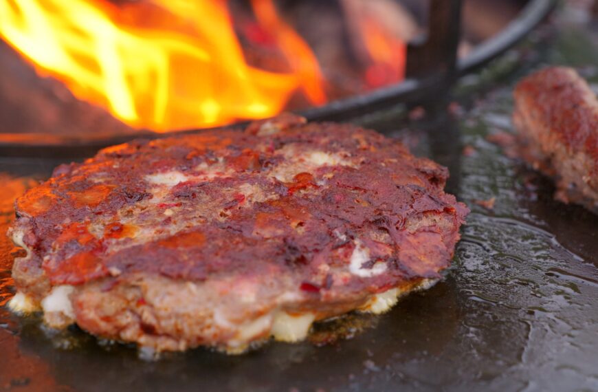 Gurmanska pljeskavica – bałkański burger