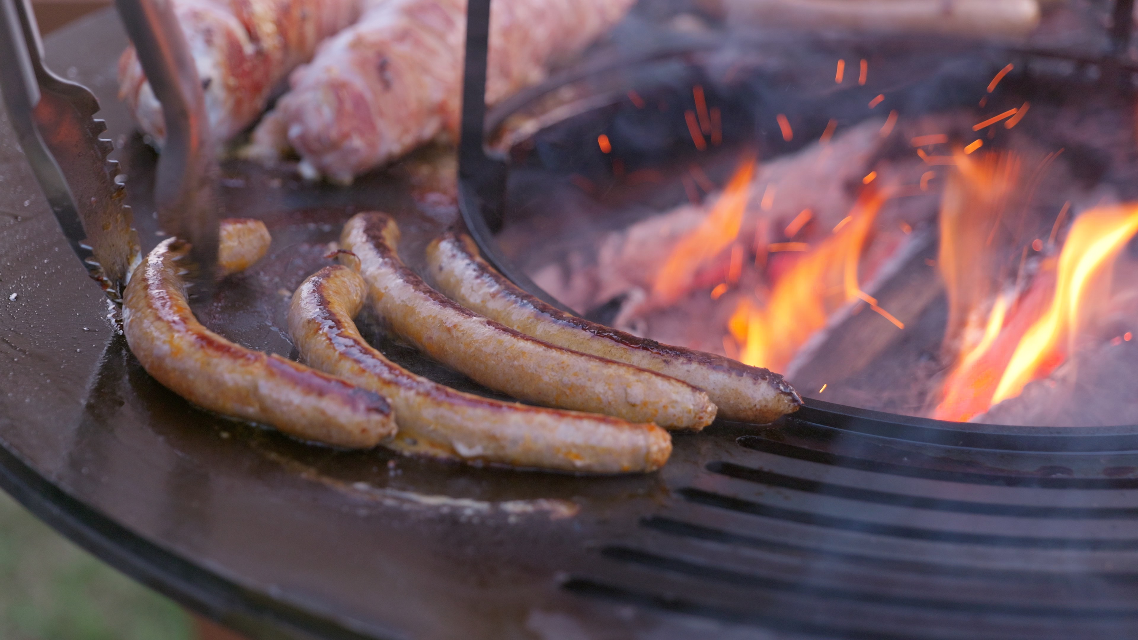 Sudžukica – bałkańska kiełbaska grillowa